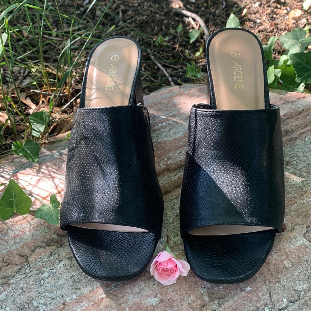 Chunky Ardene Slip-Ons